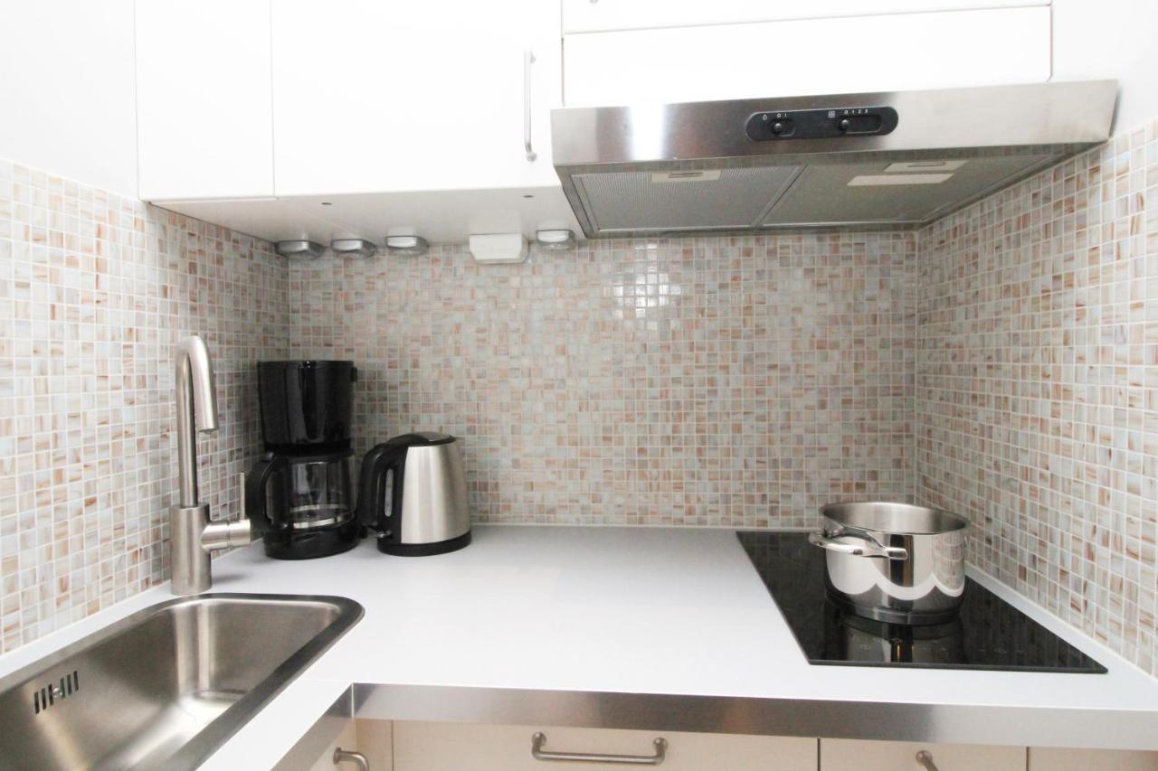 Nordic Host - Center 2 Bed / 2 Bath - Skippergata - 3 Minutes From Station Apartment *